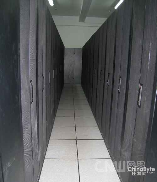 һ��-�󱊔�������UPS�C��