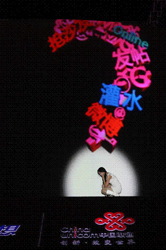 �ڽ���5�µ�һ����ý�w���ϣ��Ї�(li��n)ͨչʾ����ӡ��֡��W(w��ng)���������оͰ�����΢��